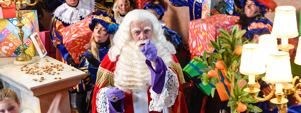 De grote Sinterklaasfilm: Trammelant in Spanje