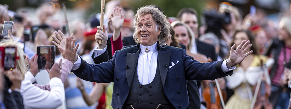 André Rieu's 2025 Maastricht Concert: Waltz the Night Away!