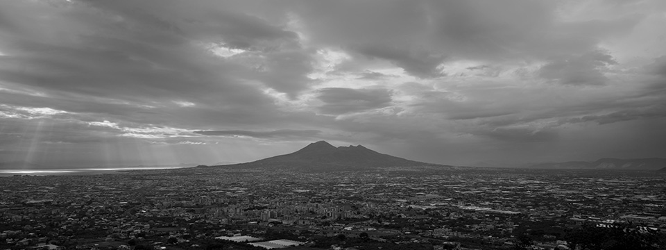 Sotto le nuvole (Below the Clouds)