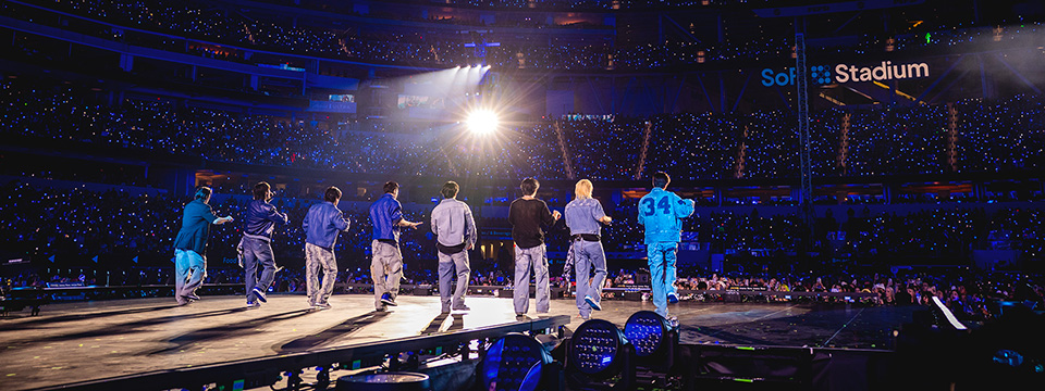 Stray Kids: The dominATE Experience